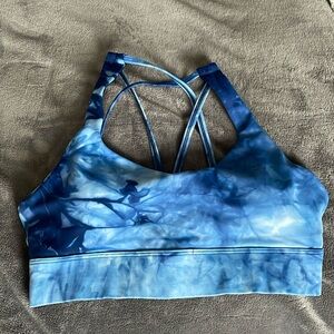 Size M Zyia Active Light n Tight strappy sports bra